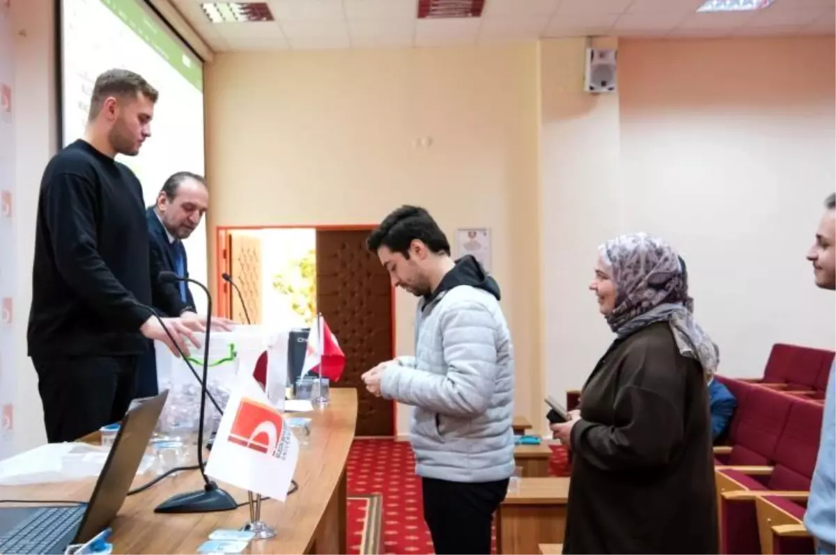 iskur genclik programi ile ogrencilere calisma firsati 2ZhsYW7J.jpg