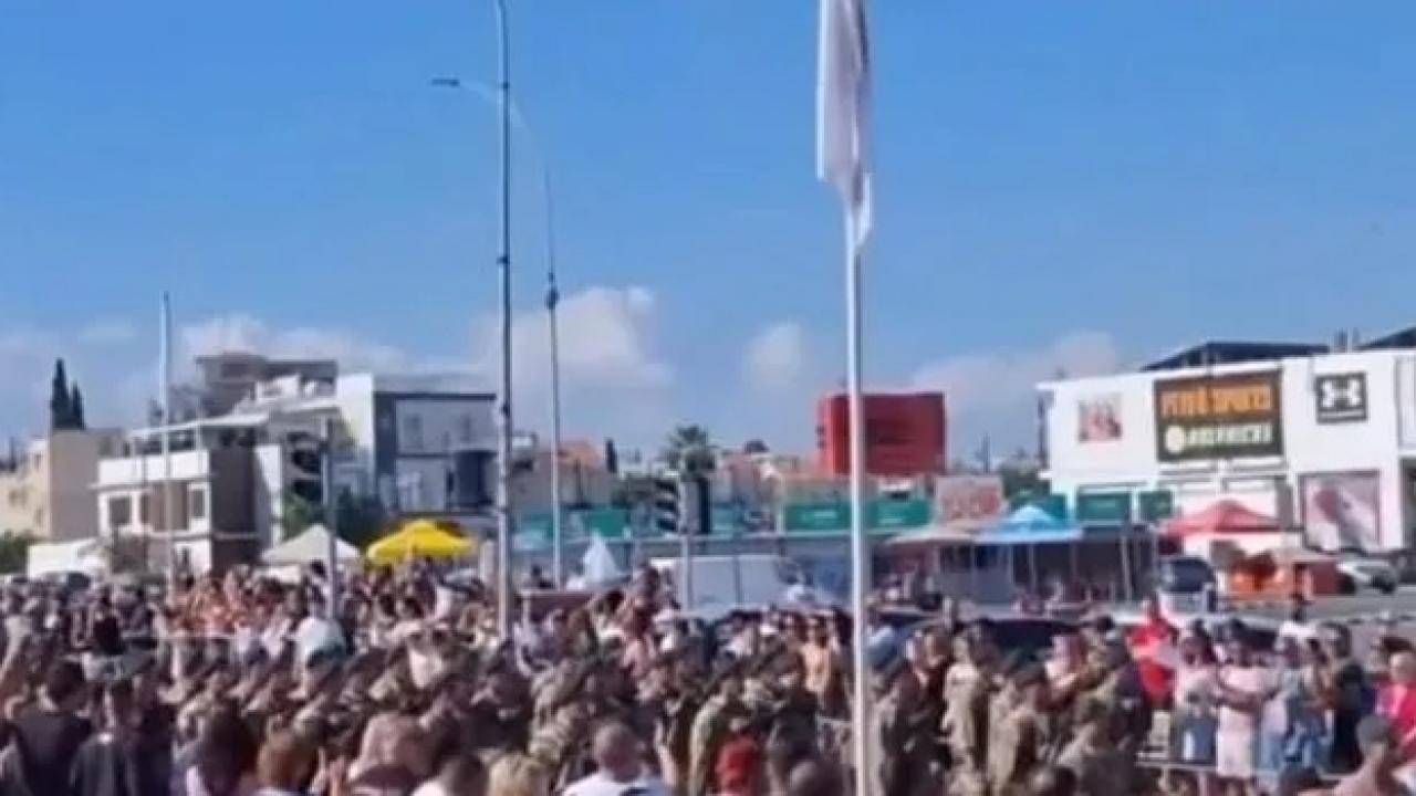 rum komandolardan kibrisli turklere alcak tehdit karpazdan girecegiz ZRi4O4uC