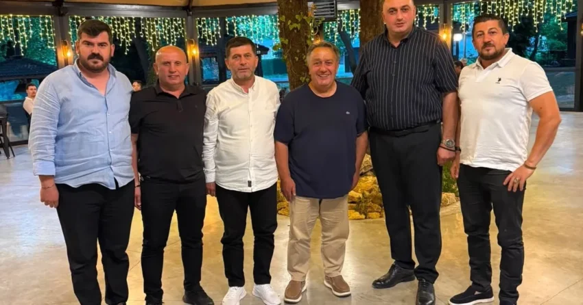 Karadenizin efsane sesinden beykoye ziyaret I5wTNSkP